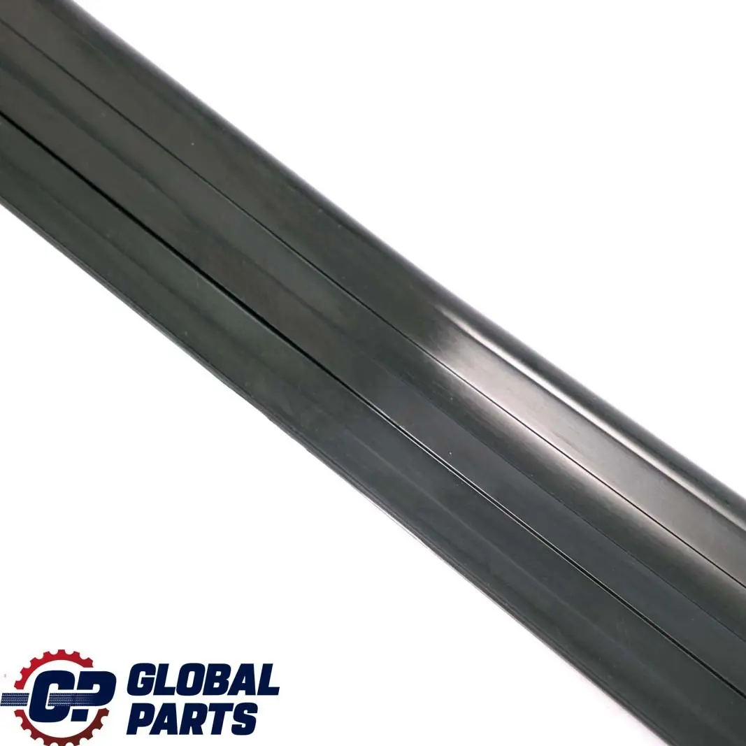 Puerta Trasera Izquierda Embellecedor Panel Cubierta para BMW 3 Berlina Touring E36 con número de pieza 8119263 BMW 3 Berlina Touring E36 Puerta Trasera Izquierda Embellecedor Panel Cubierta - SKU 8119263 - Número de pieza 8119263