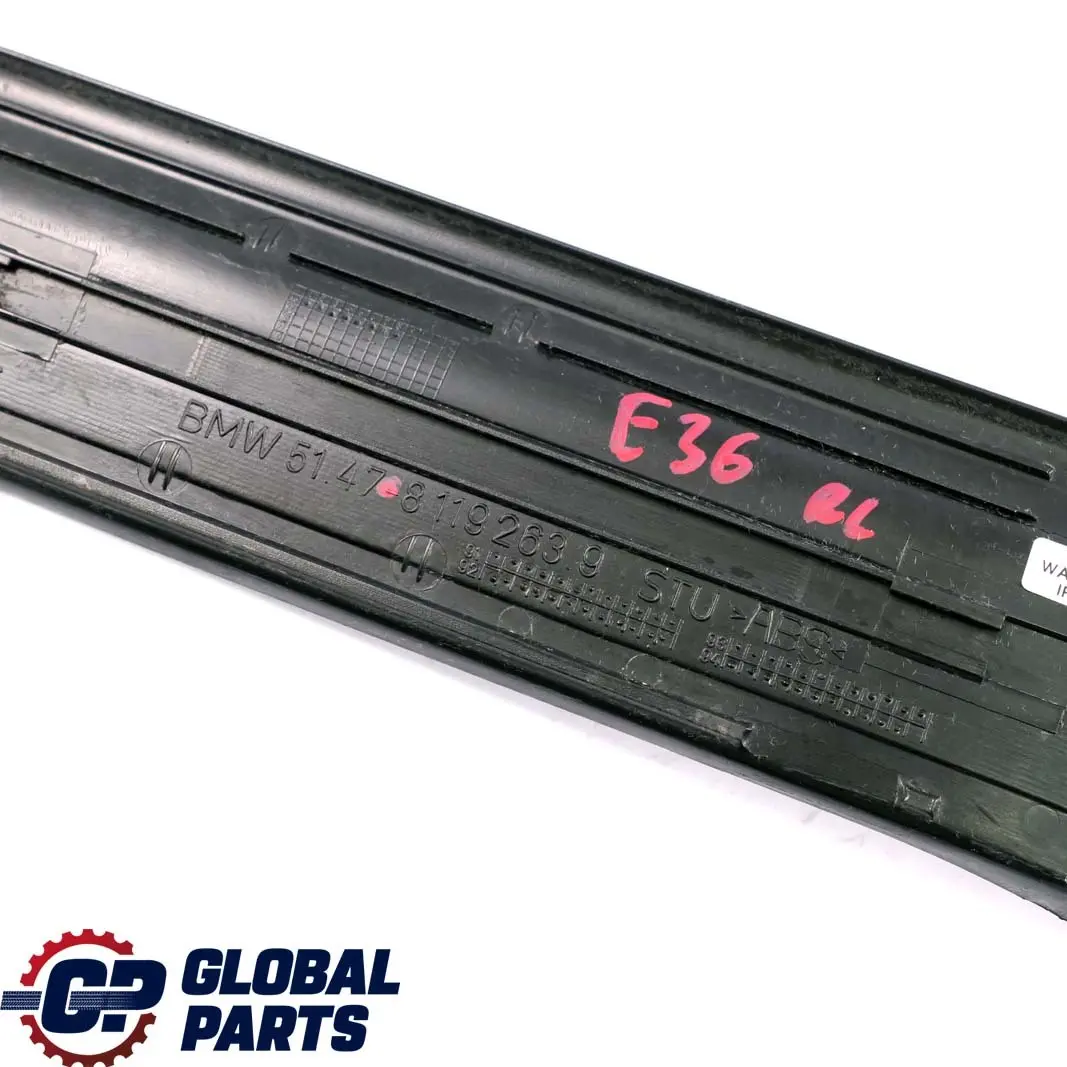 BMW 3 E36 Porte Arriere Gauche Couvrir Iris Barre D'Entree - SKU 8119263 - Numéro de pièce 8119263