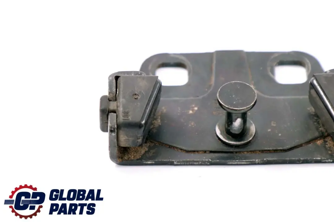 Kofferraumdeckel Riegel Schliessbügel Heckklappe für BMW 5 er E34 E39 mit Teilenummer 8120848 BMW 5 er E34 E39 Kofferraumdeckel Riegel Schliessbügel Heckklappe - SKU 8120848 - Teilenummer 8120848