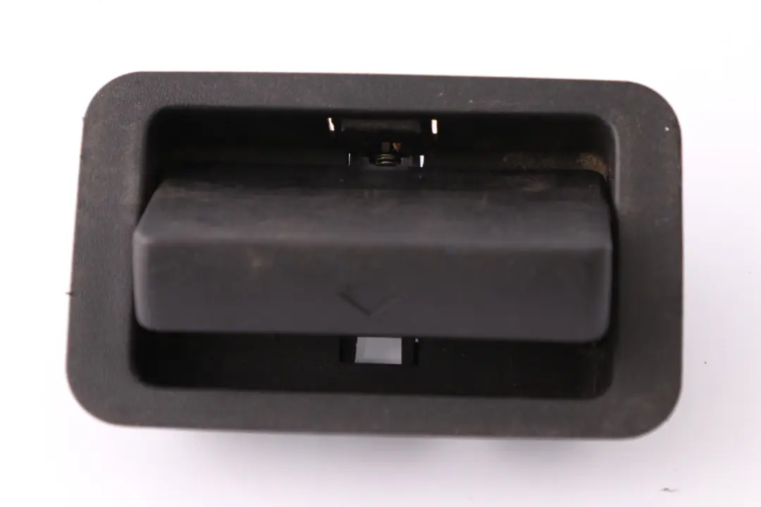 BMW X3 X5 E53 E83 Involucro Maniglia Boden Tappeto Bagaglio Nero 8120256 - SKU 8120992 - Numero di parte 8120992