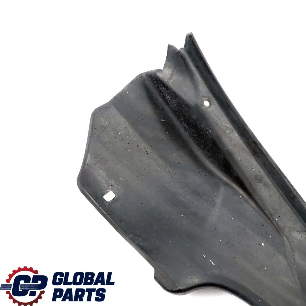 Trasero Izquierdo Pared Interior Guardabarros Flap para BMW E36 con número de pieza 8122069 BMW E36 Trasero Izquierdo Pared Interior Guardabarros Flap - SKU 8122069 - Número de pieza 8122069