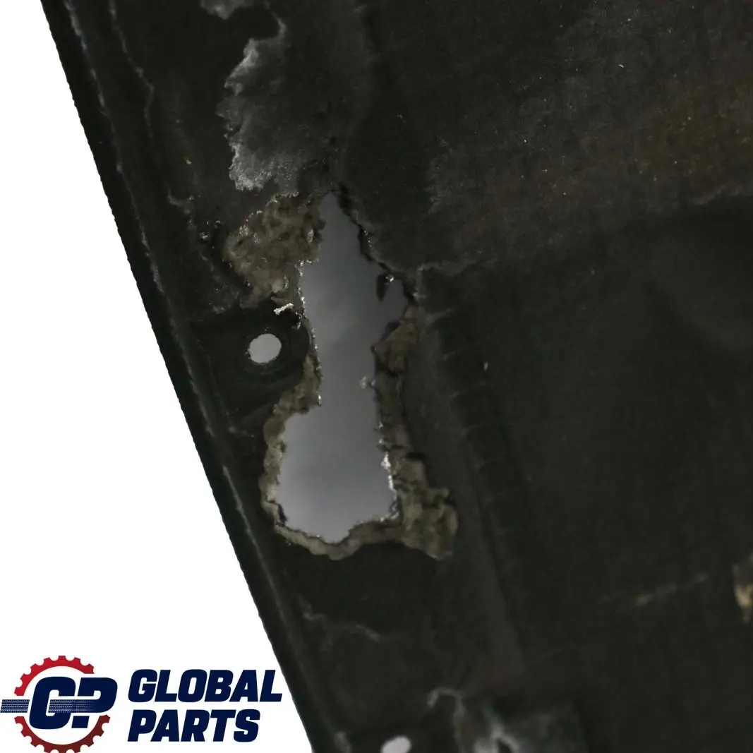 Cofano Motore Lembo Anteriore Isolamento Acustico Frontale per BMW E36 con numero di parte 8122215 BMW E36 Cofano Motore Lembo Anteriore Isolamento Acustico Frontale - SKU 8122215-1 - Numero di parte 8122215