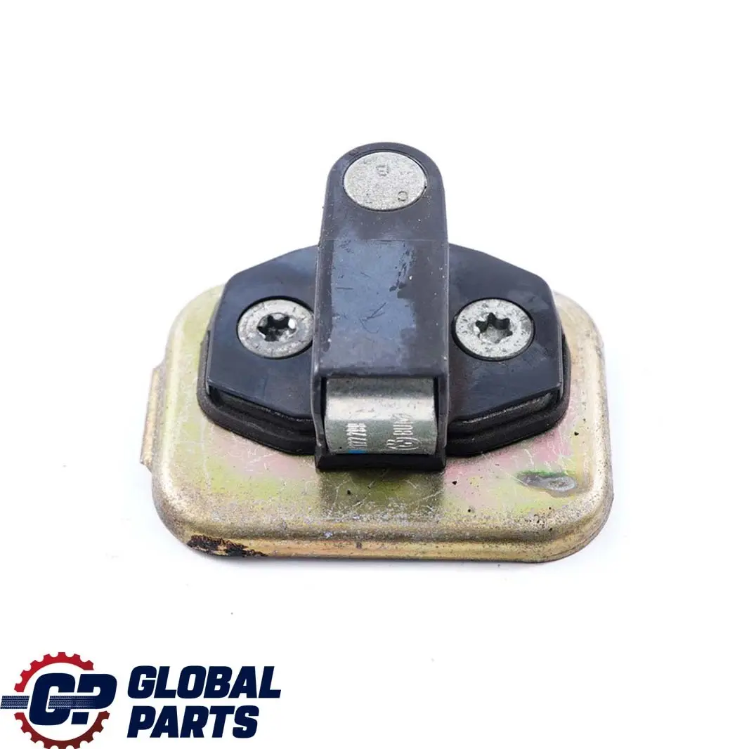 Puerta Trasera Cerradura Pestillo Striker Catch para BMW E36 con número de pieza 8122299 BMW E36 Puerta Trasera Cerradura Pestillo Striker Catch - SKU 8122299 - Número de pieza 8122299
