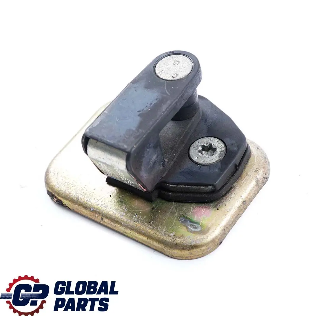 Schliesskeil Tür Hinten für BMW 3 er E36 mit Teilenummer 8122299 BMW 3 er E36 Schliesskeil Tür Hinten - SKU 8122299 - Teilenummer 8122299