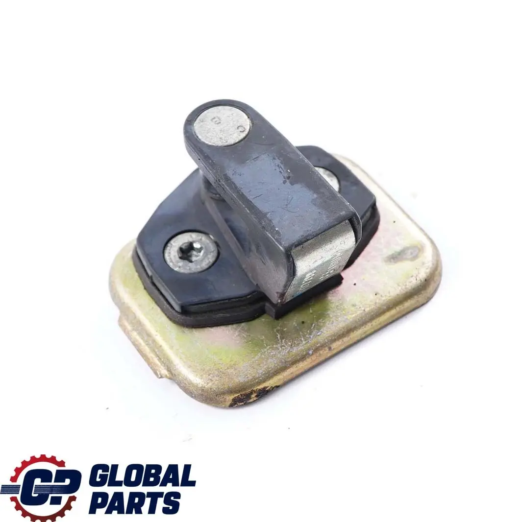 Retenue de Porte Arriere pour BMW 3 E36 à propos du numéro de pièce 8122299 BMW 3 E36 Retenue de Porte Arriere - SKU 8122299 - Numéro de pièce 8122299