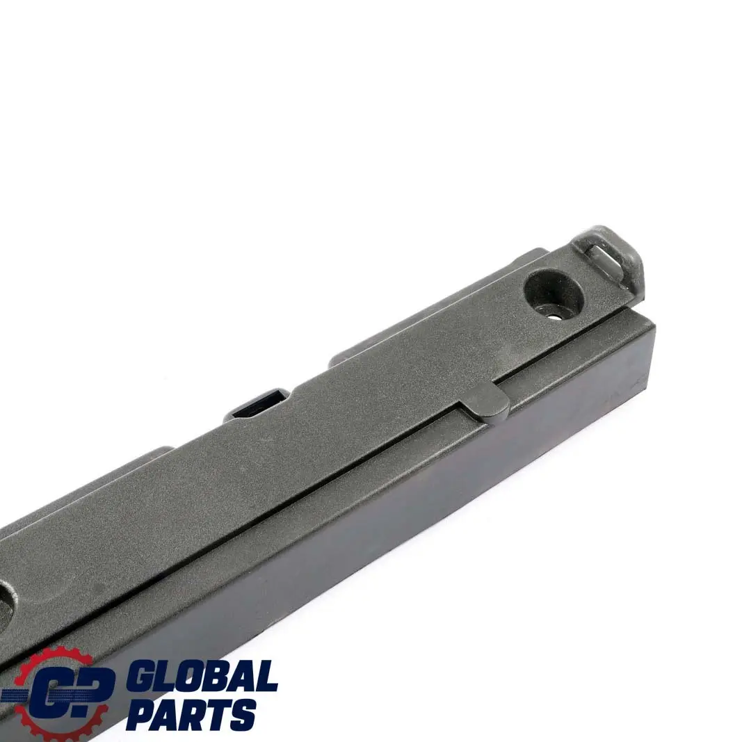 Obudowa boczek bagażnika prawa do BMW E36 Sedan Coupe o numerze 8122392 BMW E36 Sedan Coupe Obudowa boczek bagażnika prawa - SKU 8122392 - Numer Części 8122392