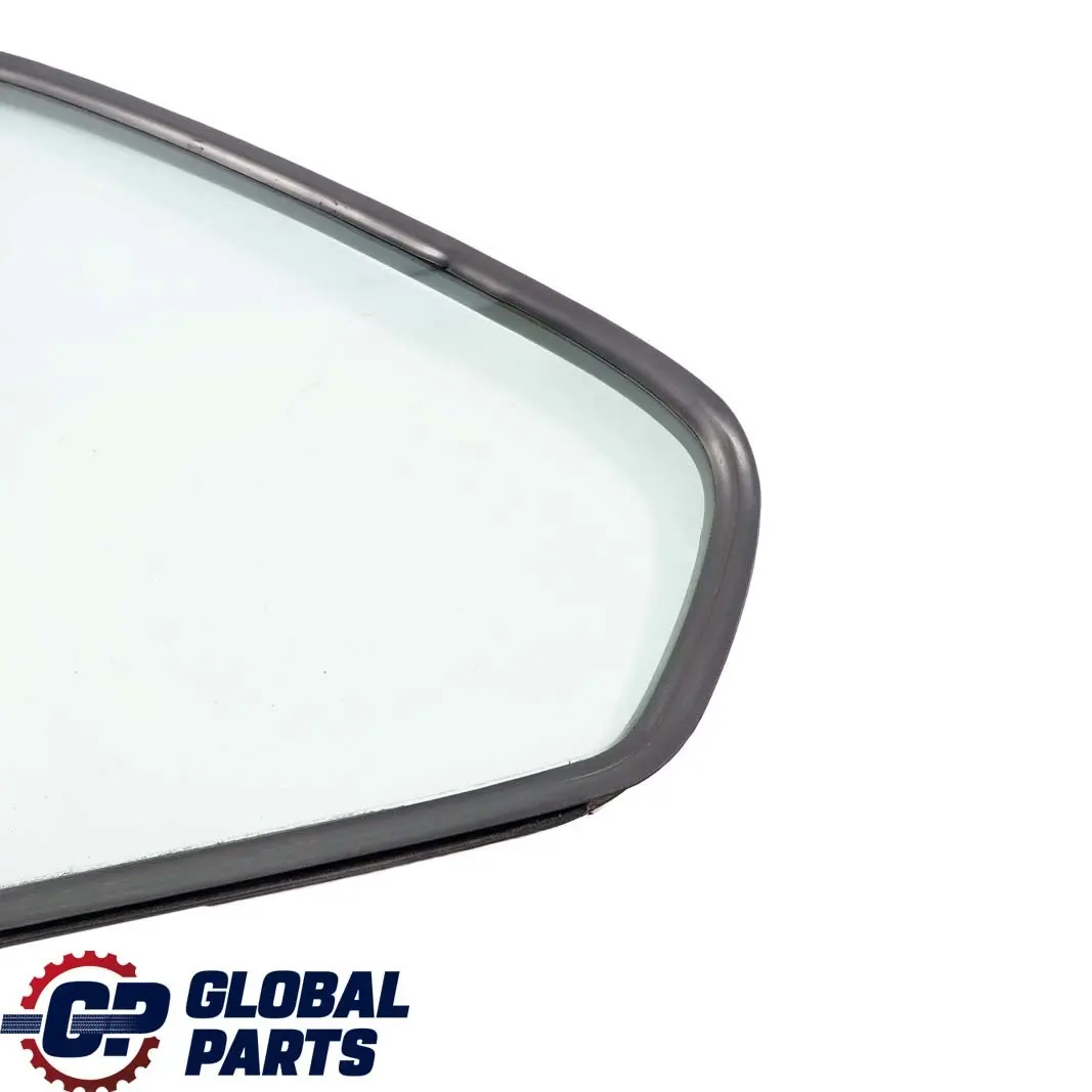 Trasero Izquierdo Lado Cuarto Ventana Vidrio Verde AS2 para BMW E36 Berlina con número de pieza 8122413 BMW E36 Berlina Trasero Izquierdo Lado Cuarto Ventana Vidrio Verde AS2 - SKU 8122413 - Número de pieza 8122413