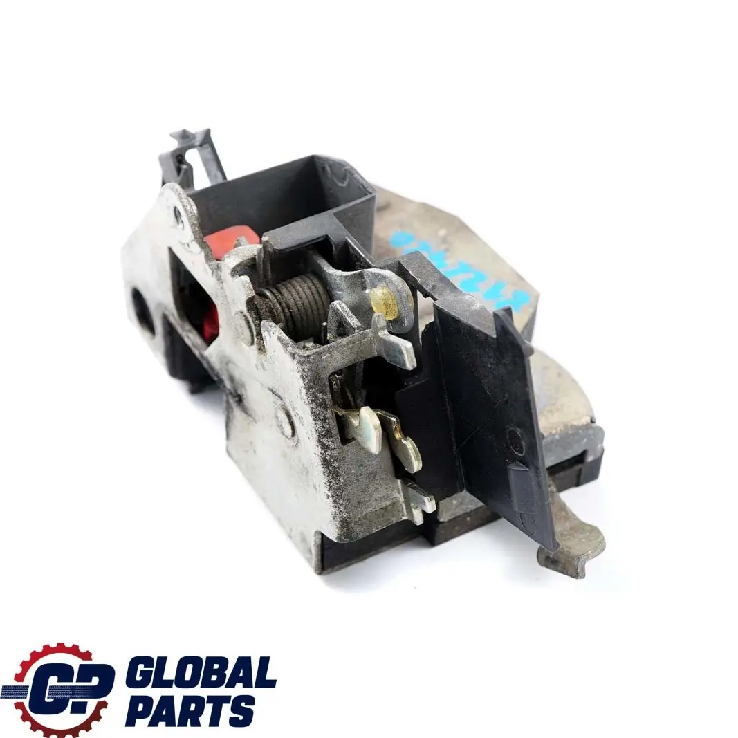 Serrure de Porte Verrou Rotatif Arriere Droite pour BMW 3 E36 à propos du numéro de pièce 8122420 BMW 3 E36 Serrure de Porte Verrou Rotatif Arriere Droite - SKU 8122420 - Numéro de pièce 8122420