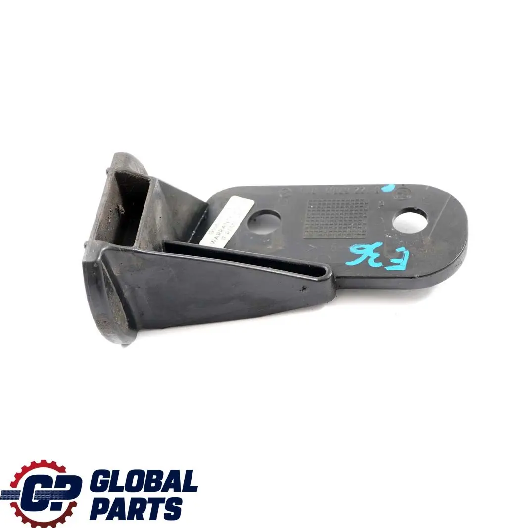 Droit Pare-Chocs Page Support pour BMW 3 E36 avant à propos du numéro de pièce 8122578 BMW 3 E36 avant Droit Pare-Chocs Page Support - SKU 8122578 - Numéro de pièce 8122578