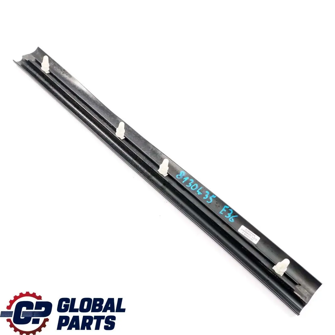 BMW Berlina Touring E36 Puerta Delantera Sill Strip Interior Trim Panel - SKU 8130435 - Número de pieza 8130435
