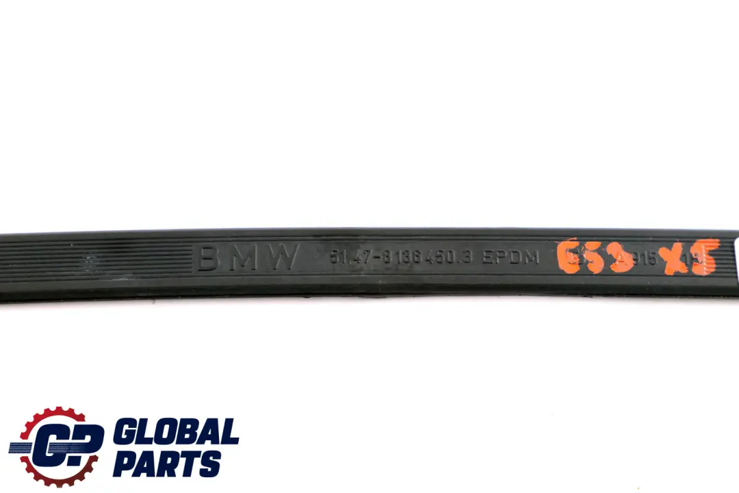 BMW E39 E46 E81 E87 Bande Noir - SKU 8136450 - Numéro de pièce 8136450