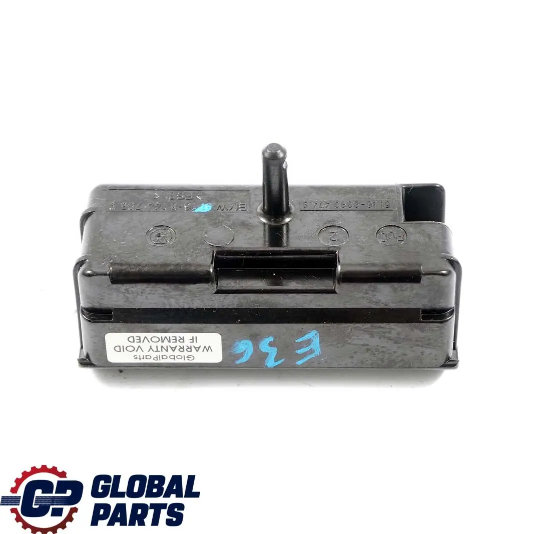 Popielniczka wkład obudowa do BMW Z3 E36 o numerze 8144795 BMW Z3 E36 Popielniczka wkład obudowa - SKU 8144795 - Numer Części 8144795