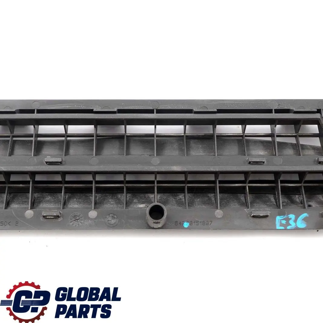 Entl?ftungsklappe Bagagliaio Ventilatore per BMW E36 con numero di parte 8151887 BMW E36 Entl?ftungsklappe Bagagliaio Ventilatore - SKU 8151887 - Numero di parte 8151887