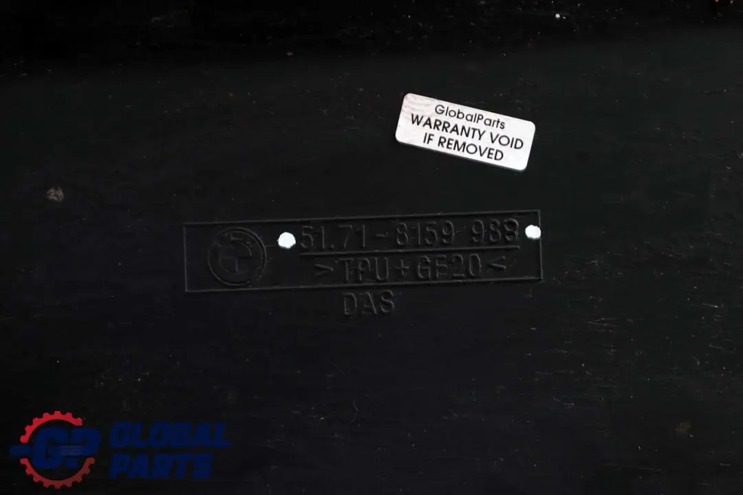 Reihe E39 Unterbodenverkleidung Panel Rechts 51718159988 8159988 für BMW 5 mit Teilenummer 8158060 BMW 5 Reihe E39 Unterbodenverkleidung Panel Rechts 51718159988 8159988 - SKU 8158060 - Teilenummer 8158060