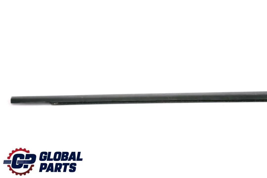 BMW 5 er E39 Türdichtung Brustleiste Hinten Rechts Schwarz - SKU 8159104 - Teilenummer 8159104