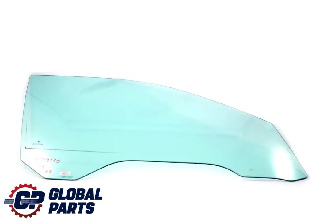 Szyba Drzwi Boczna Prawa Przednia AS2 do BMW E39 o numerze 8159170 BMW E39 Szyba Drzwi Boczna Prawa Przednia AS2 - SKU 8159170 - Numer Części 8159170