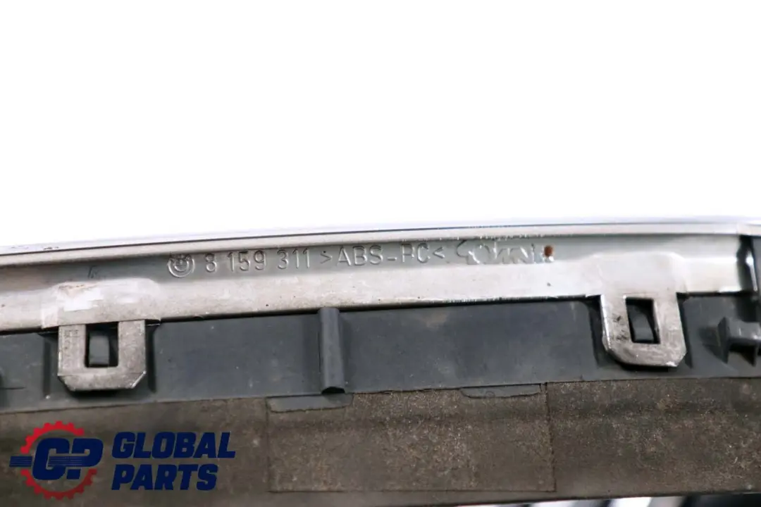 Front Bumper Centre Grille Kidney Chrome Left N/S to BMW 5 Series E39 with Part number 8159315 BMW 5 Series E39 Front Bumper Centre Grille Kidney Chrome Left N/S - SKU 8159315 - Part number 8159315