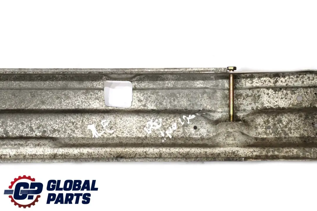 Parachoques Trasero Soporte De Choque Barra De Refuerzo para BMW E39 con número de pieza 8159371 BMW E39 Parachoques Trasero Soporte De Choque Barra De Refuerzo - SKU 8159371 - Número de pieza 8159371