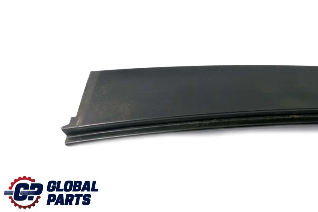 Zierleiste B-Säule Hinten Rechts Black für BMW 5 er E39 mit Teilenummer 8159874 BMW 5 er E39 Zierleiste B-Säule Hinten Rechts Black - SKU 8159874 - Teilenummer 8159874