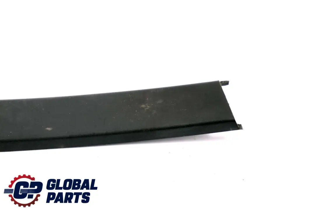 Blende Fensterführungssteg Innen Rechts für BMW 5 er E39 Limousine mit Teilenummer 8159882 BMW 5 er E39 Limousine Blende Fensterführungssteg Innen Rechts - SKU 8159882 - Teilenummer 8159882