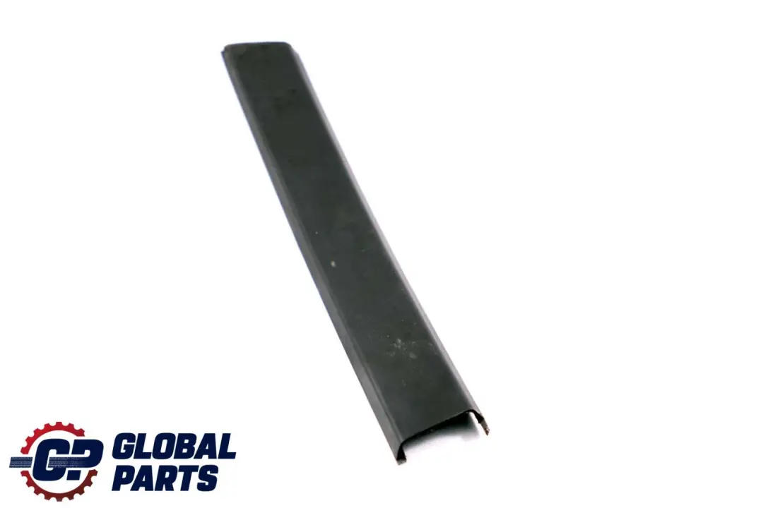 Blende Fensterführungssteg Innen Rechts für BMW 5 er E39 Limousine mit Teilenummer 8159882 BMW 5 er E39 Limousine Blende Fensterführungssteg Innen Rechts - SKU 8159882 - Teilenummer 8159882