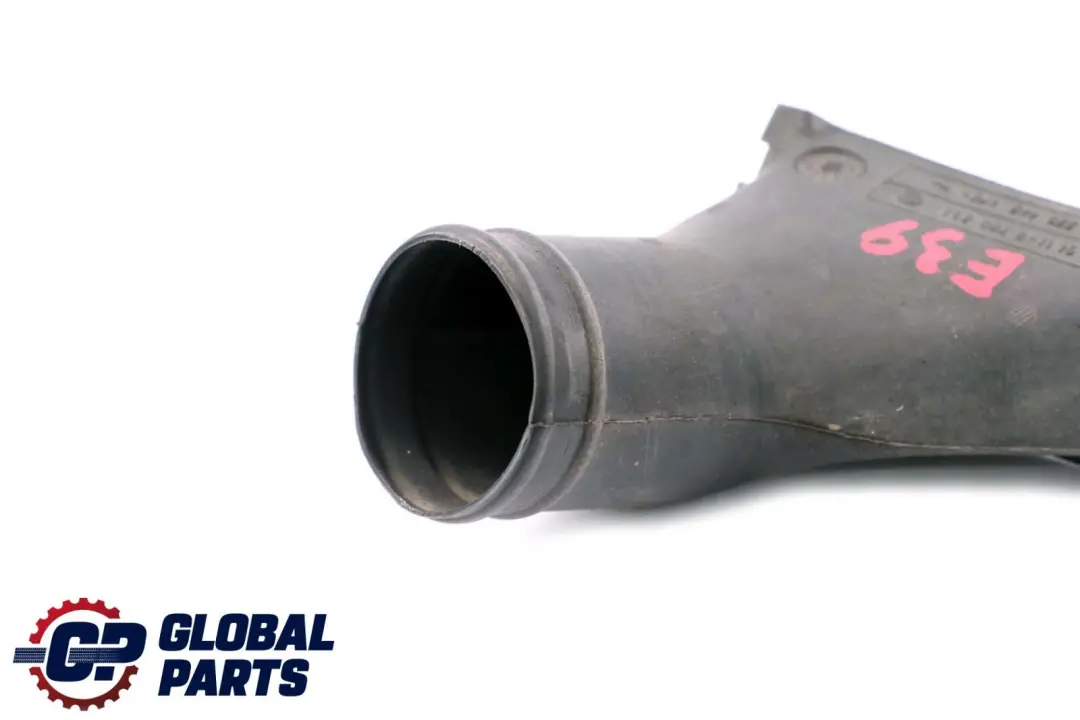 Front Bumper Air Duct Alternator to BMW 5 Series E39 with Part number 8160855 BMW 5 Series E39 Front Bumper Air Duct Alternator - SKU 8160855 - Part number 8160855