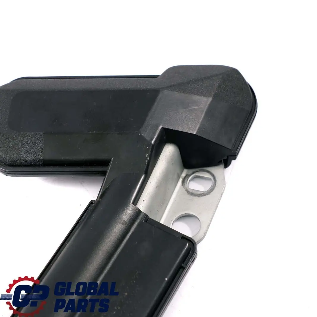 Membrure Inferieure Droite 7211 pour BMW 3 E36 à propos du numéro de pièce 8164932 BMW 3 E36 Membrure Inferieure Droite 7211 - SKU 8164932 - Numéro de pièce 8164932