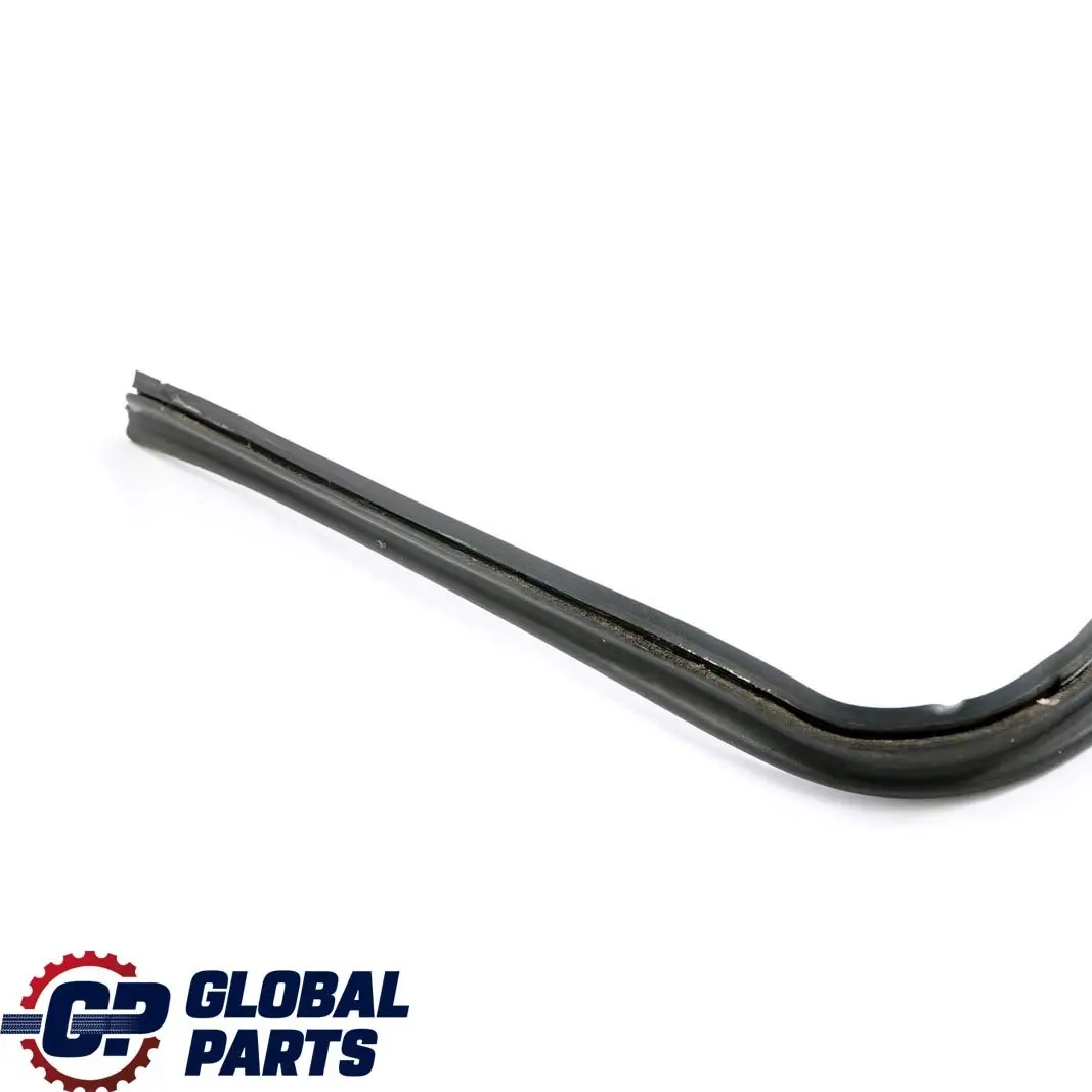 Abdichtung Frontklappe Seitlich 1195MM für BMW 3 er E36 mit Teilenummer 8165273 BMW 3 er E36 Abdichtung Frontklappe Seitlich 1195MM - SKU 8165273 - Teilenummer 8165273