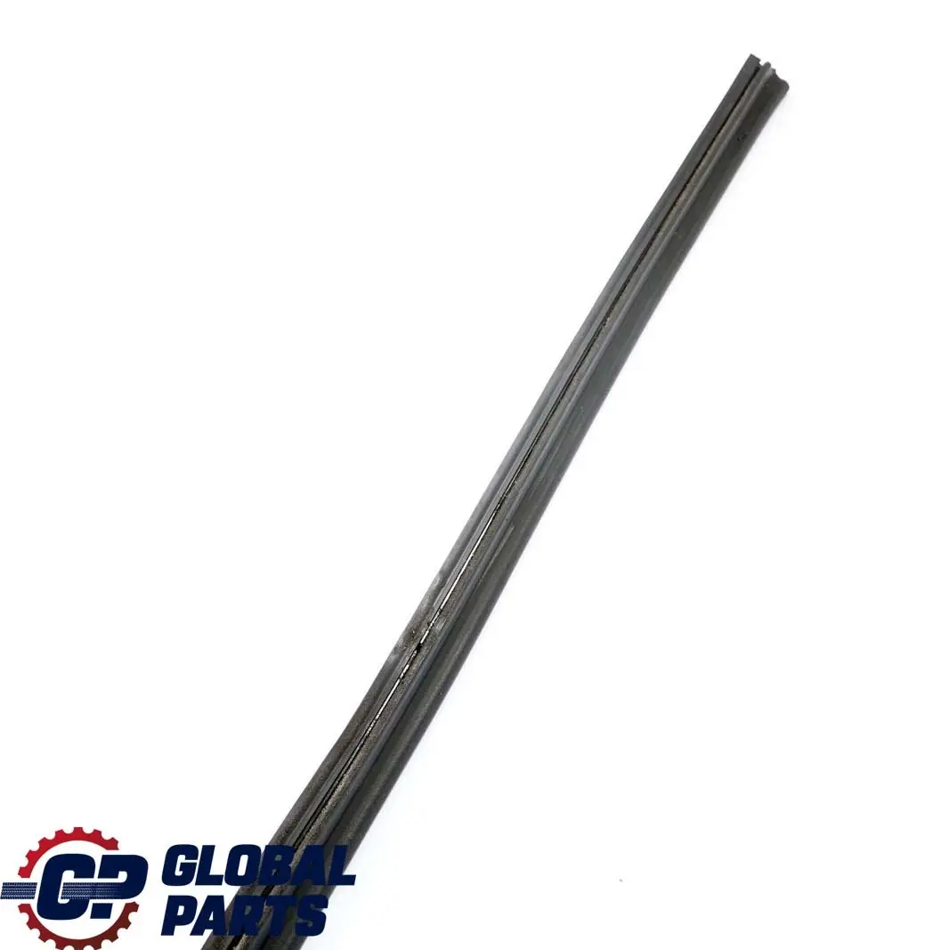 BMW 3 E36 Conditionnement Rabat Lateralement 1195MM - SKU 8165273 - Numéro de pièce 8165273