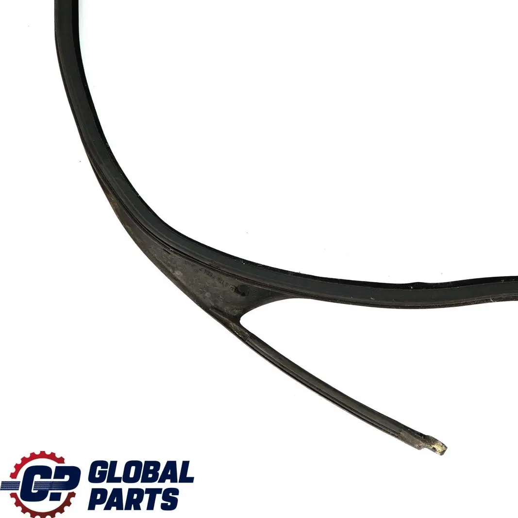 Junta De estanqueidad Marco del techo Izquierda para BMW E36 Berlina con número de pieza 8174757 BMW E36 Berlina Junta De estanqueidad Marco del techo Izquierda - SKU 8174757 - Número de pieza 8174757