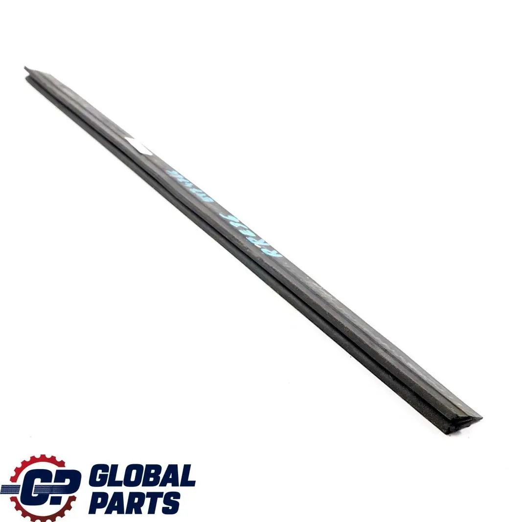 Listwa szyby prawy tył do BMW E36 Sedan Kombi o numerze 8174766 BMW E36 Sedan Kombi Listwa szyby prawy tył - SKU 8174766 - Numer Części 8174766