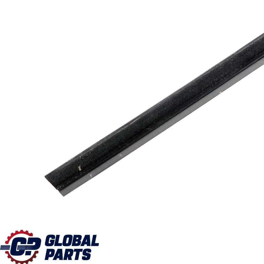 BMW E36 Sedan Kombi Listwa szyby prawy tył - SKU 8174766 - Numer Części 8174766