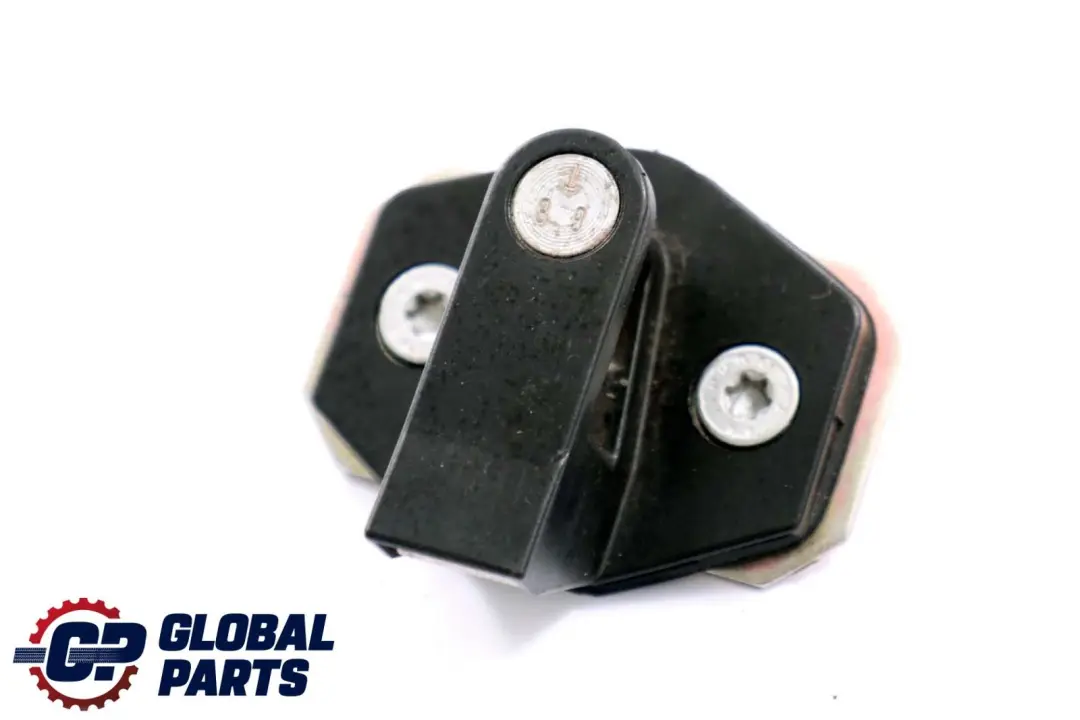 Door Lock Latch Striker Catch to BMW 5 Series E39 with Part number 8176350 BMW 5 Series E39 Door Lock Latch Striker Catch - SKU 8176350 - Part number 8176350