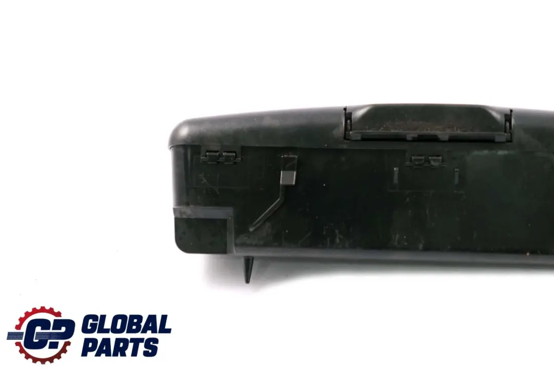  Maletin De primeros auxilios bajo el asientoBMW E39 - SKU 8176553 - Número de pieza 8176553