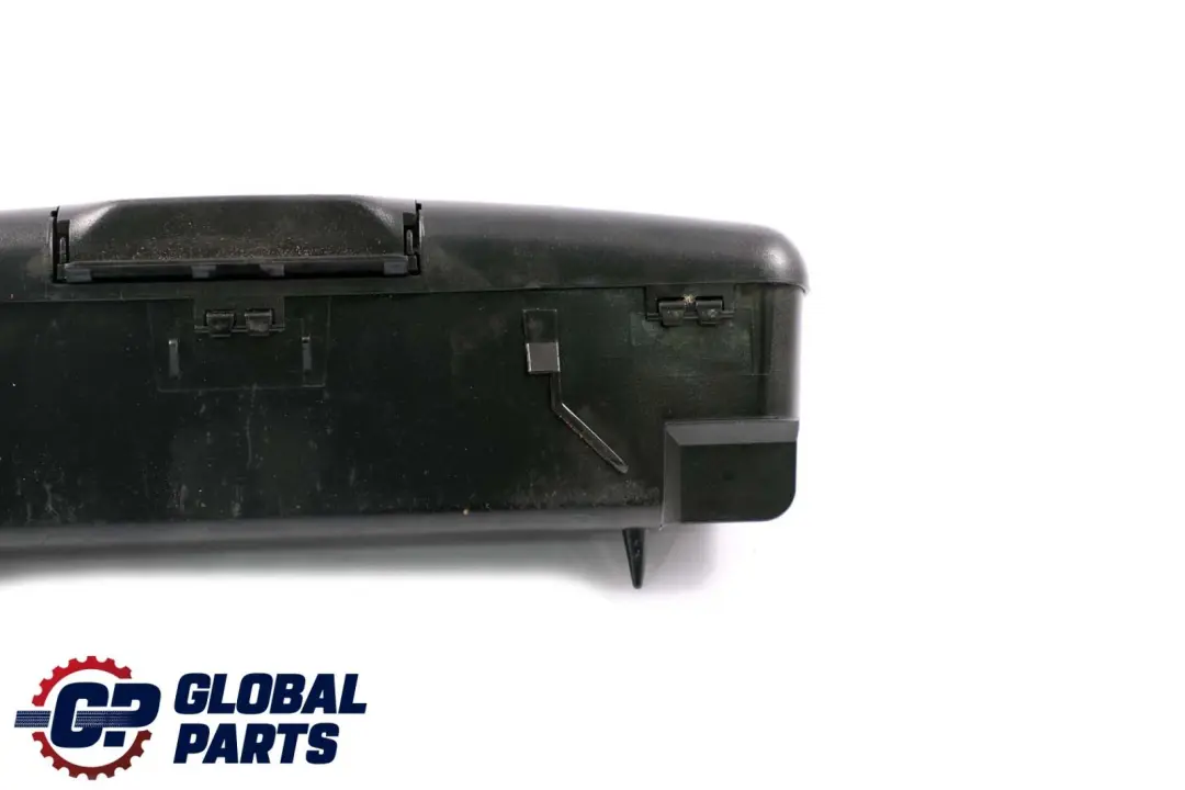  Maletin De primeros auxilios bajo el asientoBMW E39 - SKU 8176553 - Número de pieza 8176553