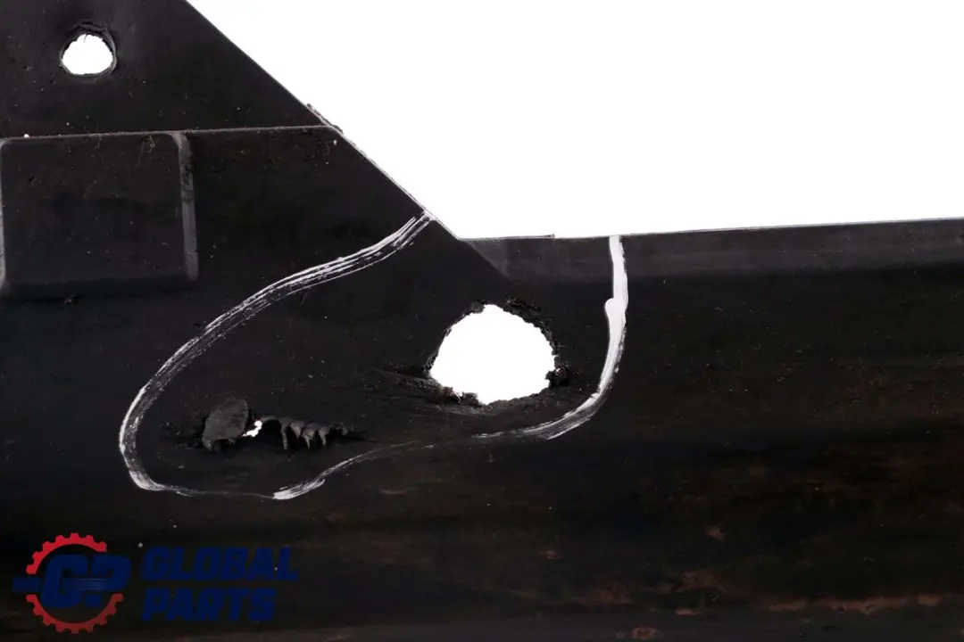 Reihe E39 Unterbodenverkleidung Panel Links 51718159987 8159987 für BMW 5 mit Teilenummer 8176757 BMW 5 Reihe E39 Unterbodenverkleidung Panel Links 51718159987 8159987 - SKU 8176757 - Teilenummer 8176757