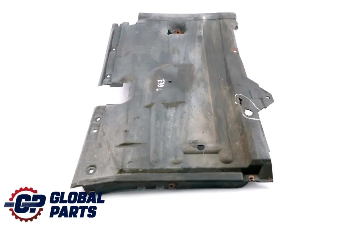 BMW 5 Reihe E39 Unterbodenverkleidung Panel Links 51718159987 8159987 - SKU 8176757 - Teilenummer 8176757