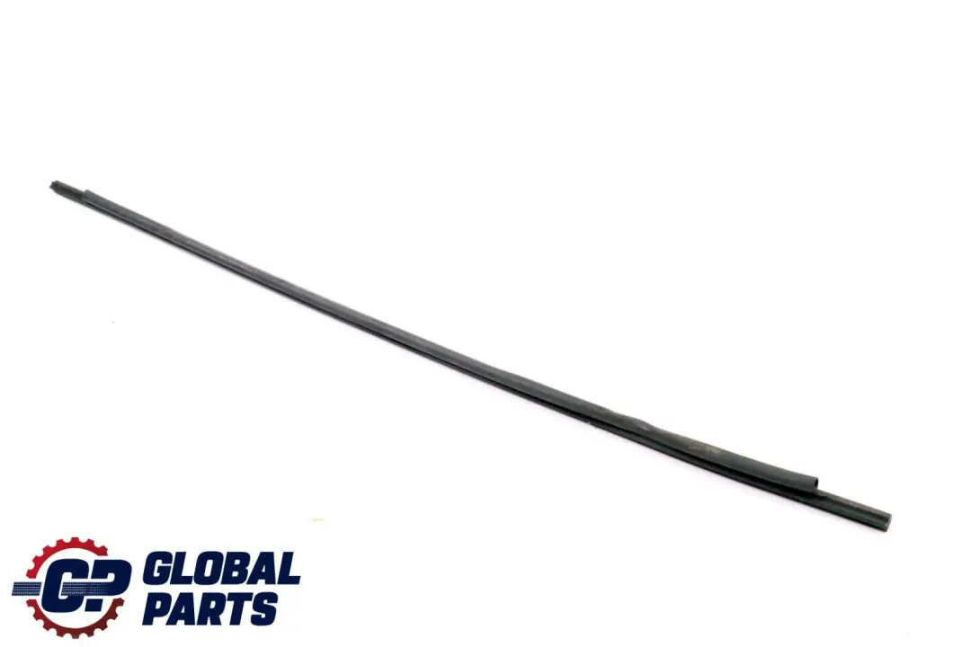 Lateral Engine Hood Sealing Bonnet to BMW 5 Series E39 with Part number 8184153 BMW 5 Series E39 Lateral Engine Hood Sealing Bonnet - SKU 8184153 - Part number 8184153