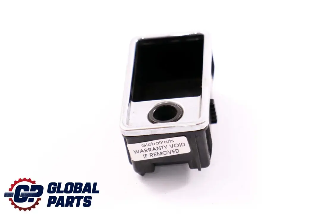 Einsatz Ascher Aschenbecher Vorne für BMW 5 er E39 Limousine Kombi mit Teilenummer 8184516 BMW 5 er E39 Limousine Kombi Einsatz Ascher Aschenbecher Vorne - SKU 8184516 - Teilenummer 8184516