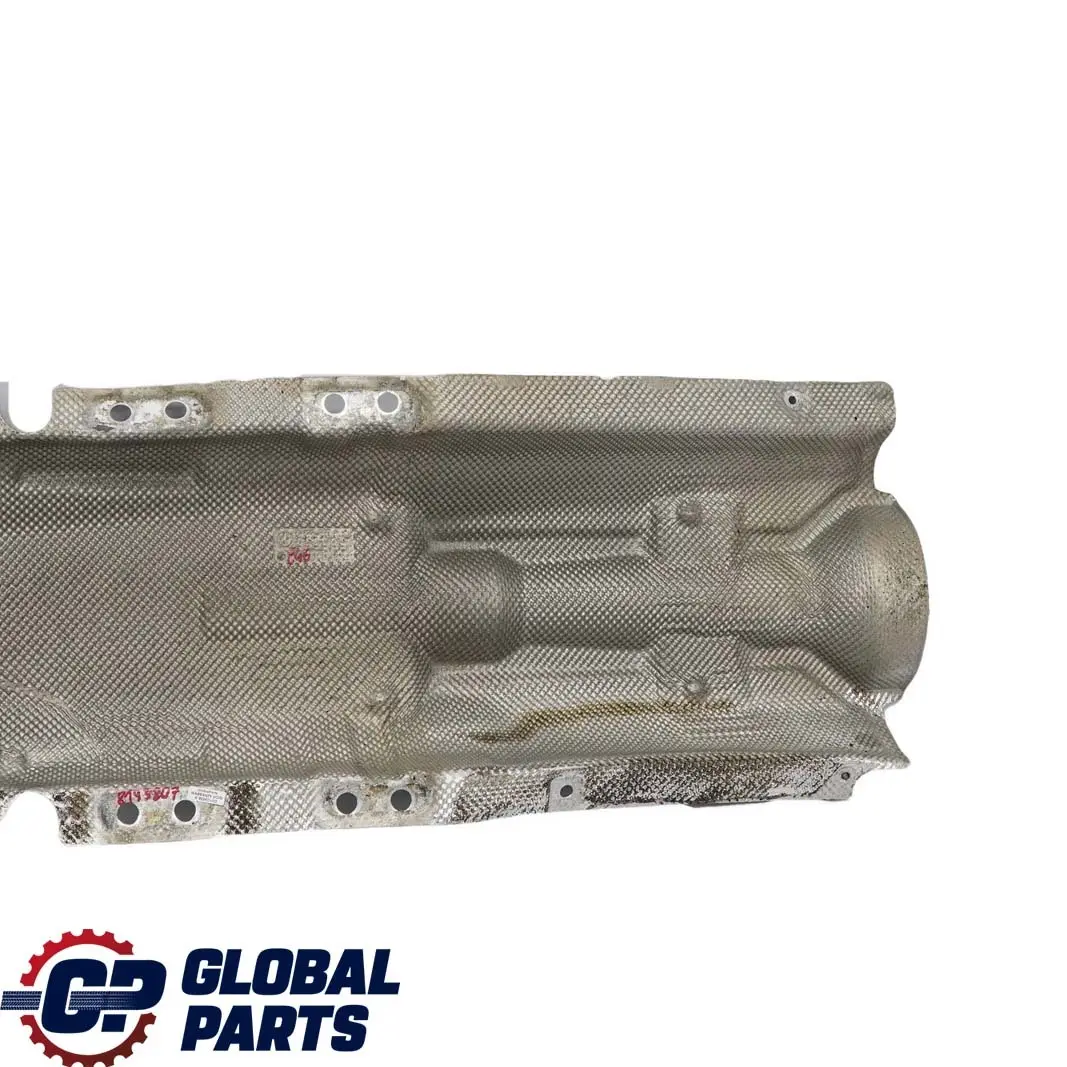 Wärmeisolierung Tunnel Tank Abdeckung Benzin für BMW 3 er E46 mit Teilenummer 8193807 BMW 3 er E46 Wärmeisolierung Tunnel Tank Abdeckung Benzin - SKU 8193807 - Teilenummer 8193807