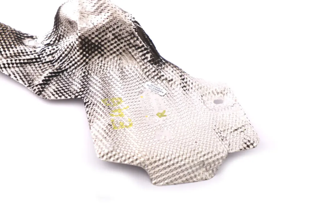 Heat Resistant Plate Right O/S Engine Support to BMW 3 Series E46 with Part number 8193808 BMW 3 Series E46 Heat Resistant Plate Right O/S Engine Support - SKU 8193808 - Part number 8193808