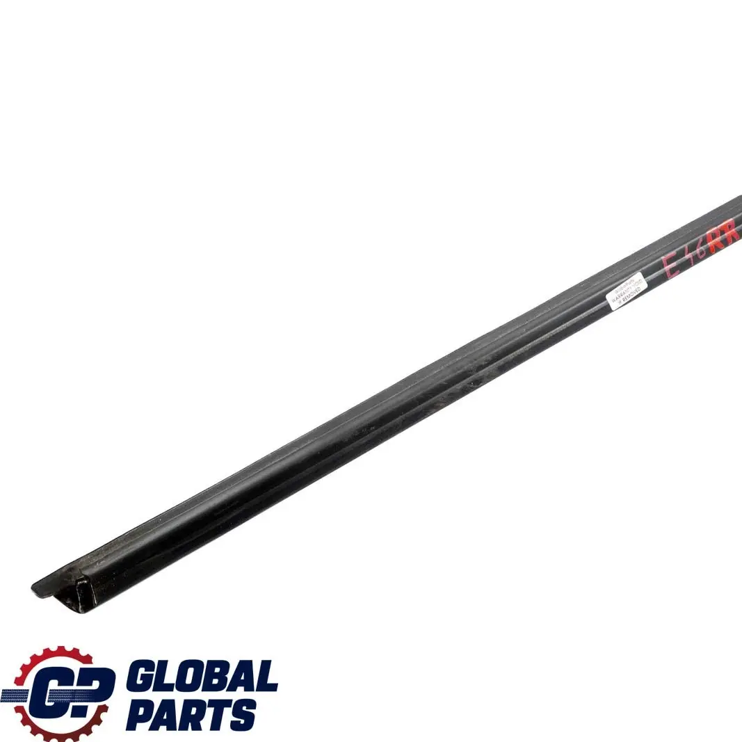 BMW E46 Touring Puerta Trasera Derecha Cubierta Canal Ventana Interior - SKU 8194704-1 - Número de pieza 8194704