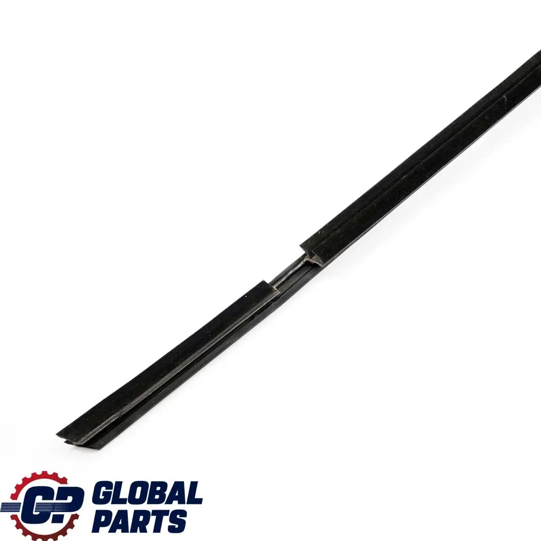 Listwa uszczelka drzwi prawy tył do BMW E46 o numerze 8194704 BMW E46 Listwa uszczelka drzwi prawy tył - SKU 8194704-1 - Numer Części 8194704