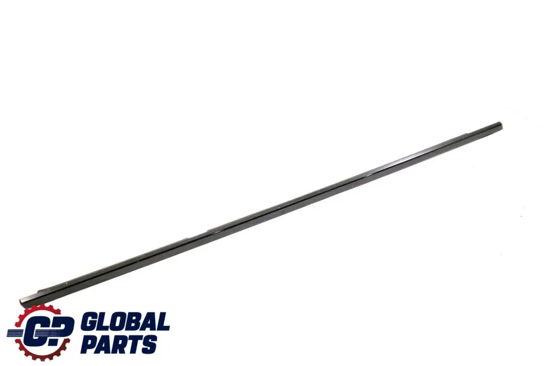 Coprire Canale Interno Finestra Posteriore Destra per BMW E46 Berlina con numero di parte 8194704 BMW E46 Berlina Coprire Canale Interno Finestra Posteriore Destra - SKU 8194704 - Numero di parte 8194704