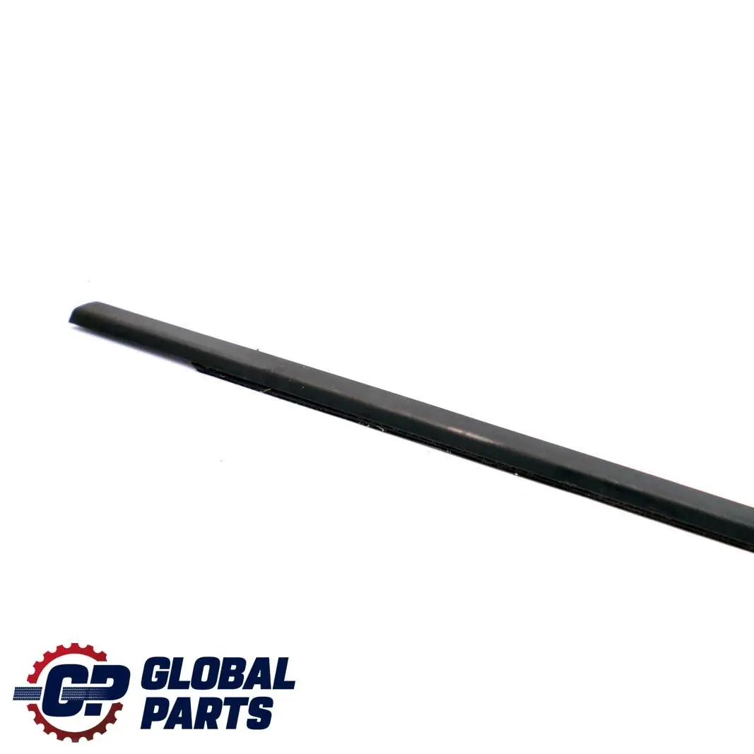 Front Left Door Outer Weatherstrip Window N/S to BMW 3 Series E46 Saloon with Part number 8194707 BMW 3 Series E46 Saloon Front Left Door Outer Weatherstrip Window N/S - SKU 8194707 - Part number 8194707
