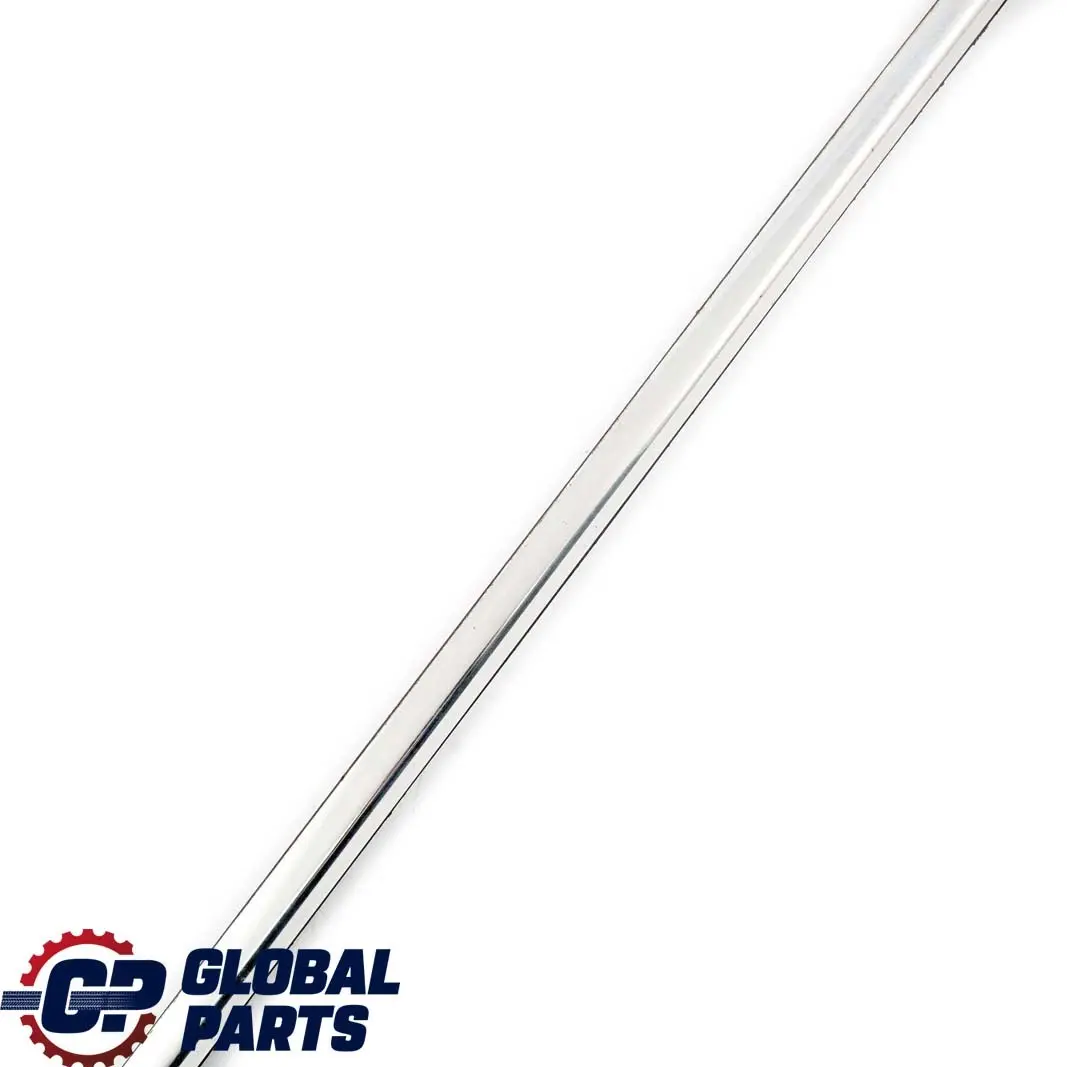 BMW E46 Berlina Touring Burlete Exterior Delantera Izquierda Cromado - SKU 8194711 - Número de pieza 8194711