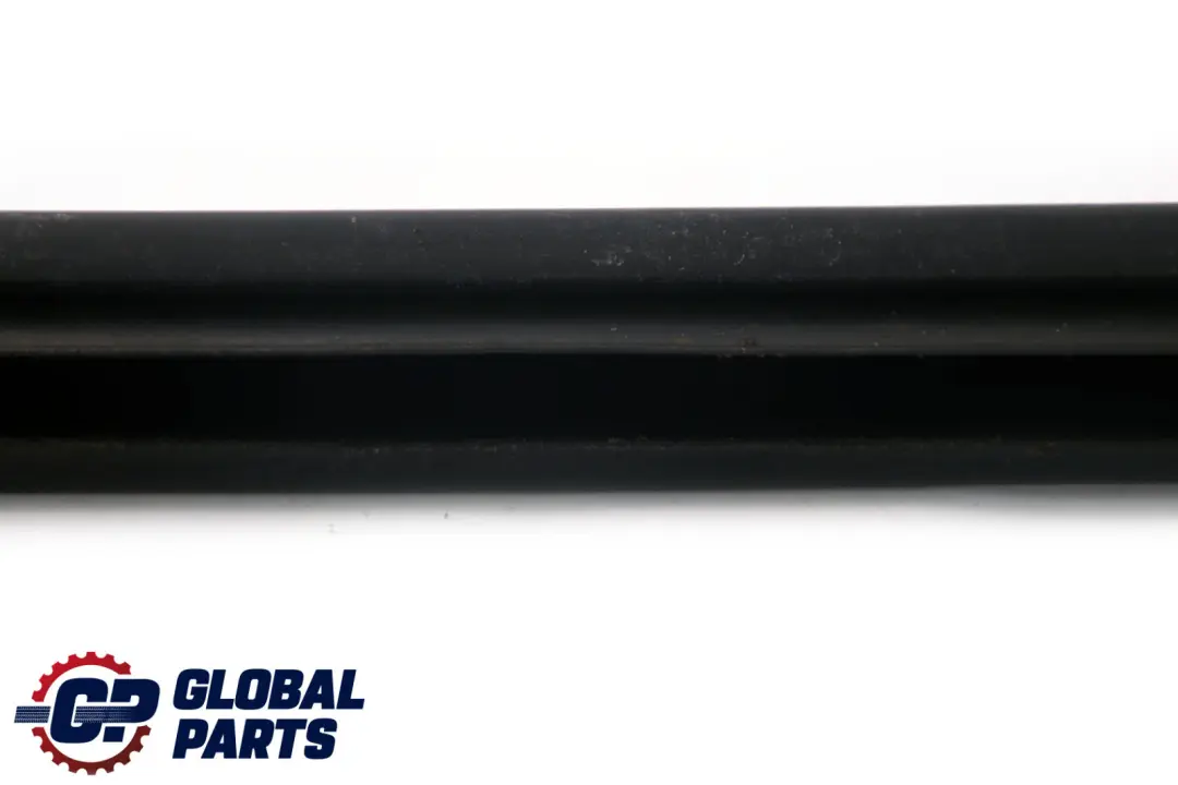 BMW 3 Series E46 Coupé Window Guide Right O/S Front Door Seal - SKU 8194736 - Part number 8194736