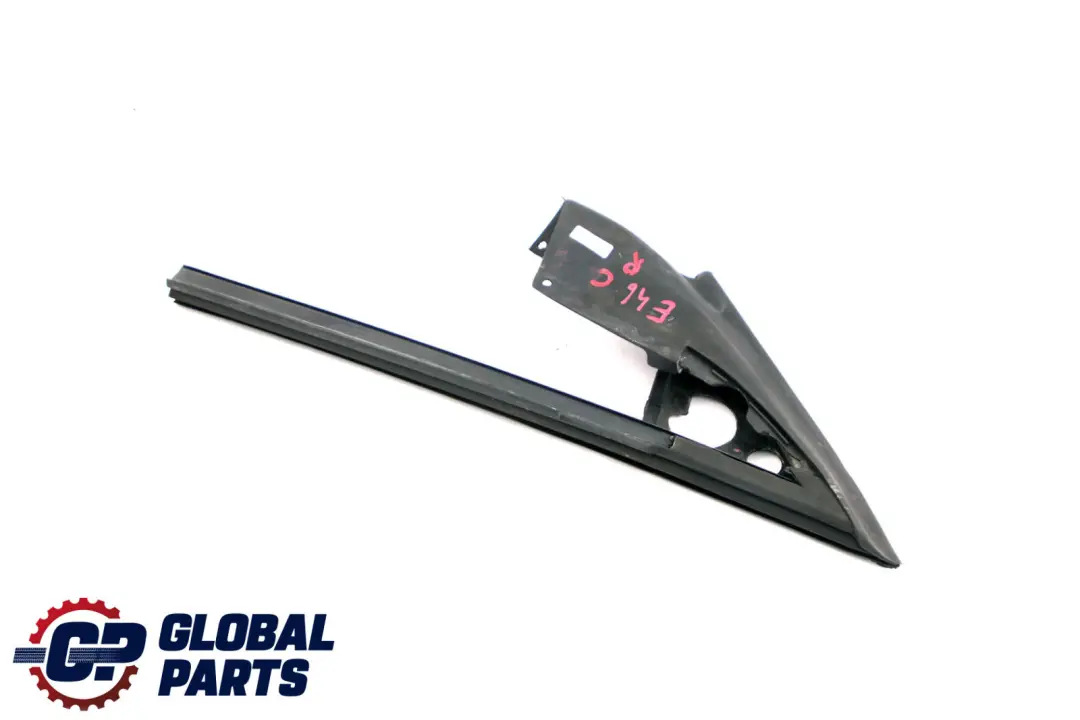 Coupé Guia Ventana Derecha Sello Puerta Delantera para BMW E46 con número de pieza 8194736 BMW E46 Coupé Guia Ventana Derecha Sello Puerta Delantera - SKU 8194736 - Número de pieza 8194736
