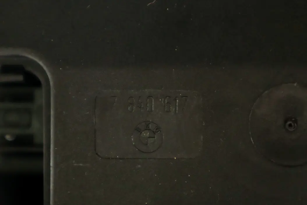 Boot Lid Trunk Lock Latch Actuator to BMW Z4 E60 E81 E87 E85 E86 E90 with Part number 8196401 BMW Z4 E60 E81 E87 E85 E86 E90 Boot Lid Trunk Lock Latch Actuator - SKU 8196401 - Part number 8196401