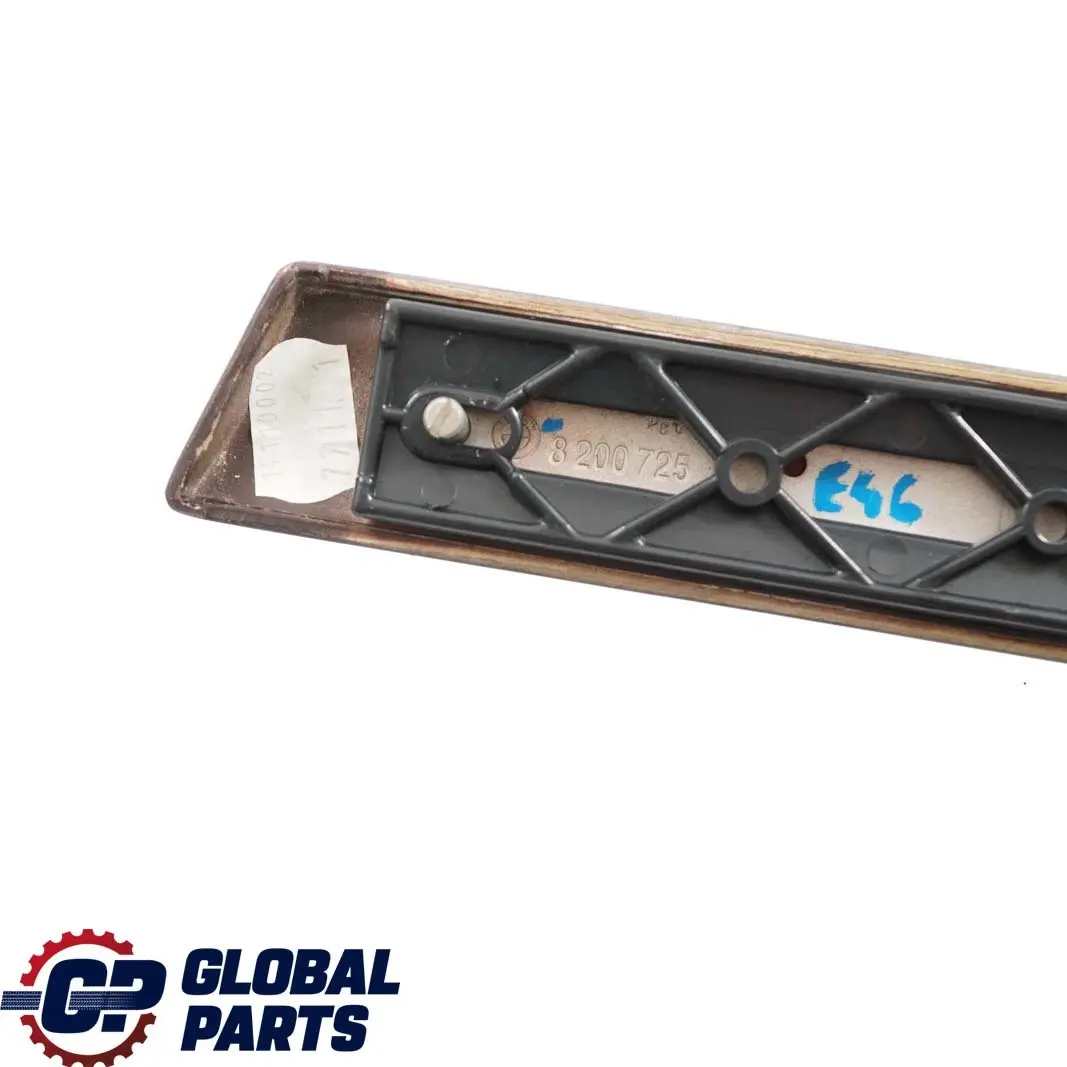 Striscia Legno Copertura Porta Anteriore Sinistra Legno Myrte per BMW E46 con numero di parte 8200725 BMW E46 Striscia Legno Copertura Porta Anteriore Sinistra Legno Myrte - SKU 8200725 - Numero di parte 8200725